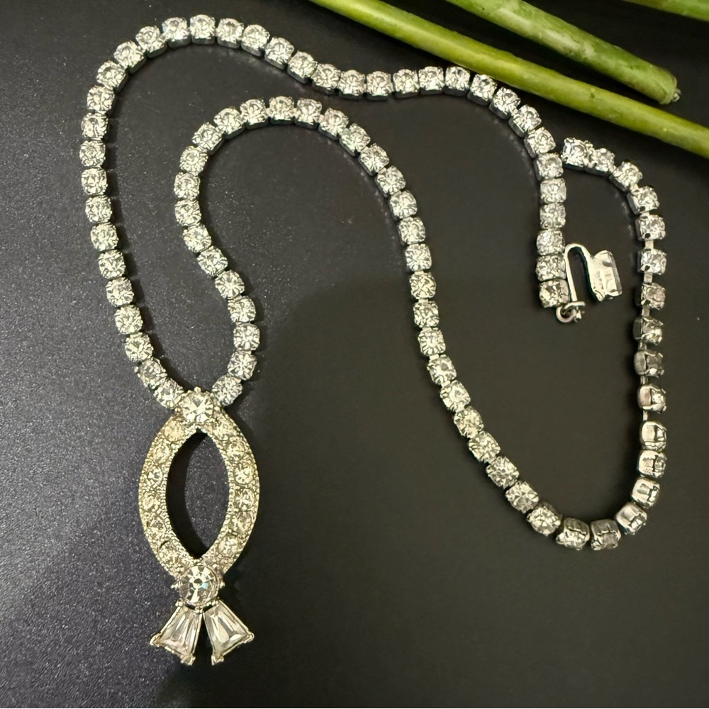 Vintage SAC Sarah Coventry Clear Pave Rhinestones Silver-tone Tennis  Necklace